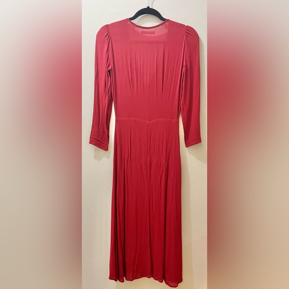 Reformation Alma Dress in Crimson, Size 2 - Picture 2 of 12